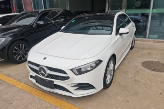 奔驰A级 2019款 改款 A 200 L 运动轿车