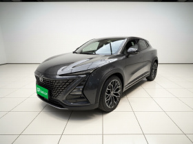 长安UNI-T 2022款 1.5T 旗舰型