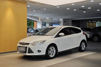 福特 福克斯 2012款 两厢 1.6L 自动舒适型