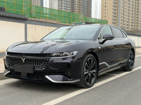 岚图汽车 岚图追光 2024款 PHEV 四驱超长续航旗舰版