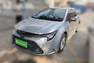 丰田 雷凌 2022款 双擎 1.8H E-CVT豪华版