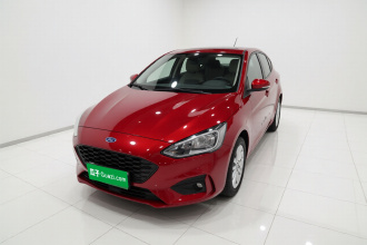 福特 福克斯 2020款 三厢 EcoBoost 180 自动锋潮型