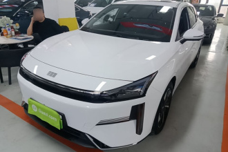 吉利银河 银河L6 2024款 125km PLUS 龙腾版