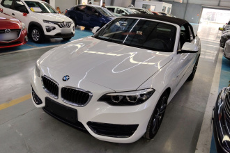 宝马2系(进口) 2018款 220i 敞篷轿跑车 运动设计套装