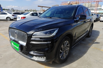 林肯 飞行家 2022款 3.0T V6 四驱尊享版