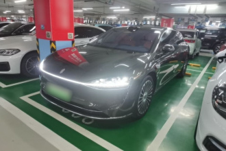 鸿蒙智行 享界S9T 2025款 增程 Ultra长续航版 (192线激光雷达）