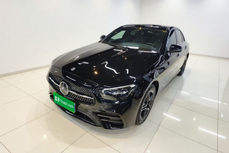 奔驰E级(进口) 2021款 改款 E 260 时尚型运动版