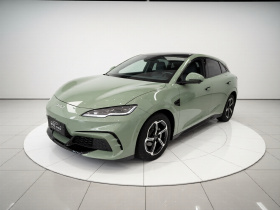 比亚迪 海豹06GT 2025款 智驾版 605热浪版