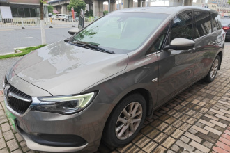 别克GL6 2018款 18T 6座豪华型