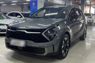 起亚 狮铂拓界 2023款 2.0T 两驱尊贵版
