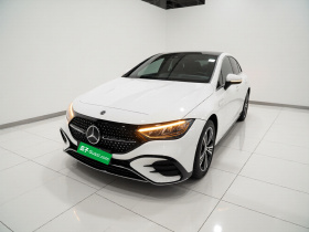 奔驰EQE 2022款 350 豪华版