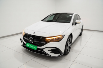奔驰EQE 2022款 350 豪华版