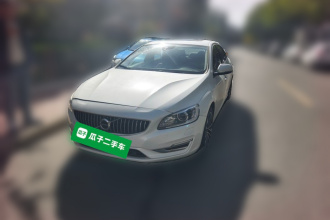 沃尔沃S60 2018款 S60L T4 智远进取版