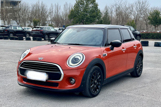 MINI 2021款 1.5T COOPER 经典派 五门版