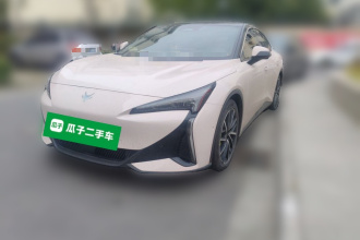 ARCFOX极狐 极狐 阿尔法S5 2025款 560MAX 185kW