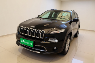 Jeep 自由光 2016款 2.4L 专业智能版