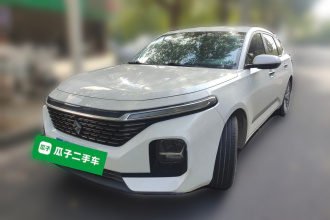 宝骏RC-5 2020款 1.5T CVT智耀尊享型