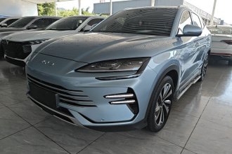 比亚迪 宋PLUS新能源 2023款 冠军版 DM-i 110KM 旗舰型