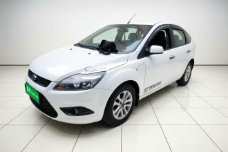 福特 福克斯 2013款 两厢经典 1.8L 自动基本型