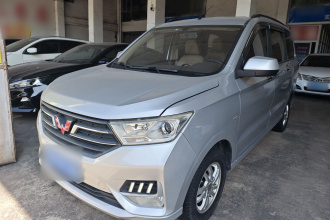 五菱汽车 五菱宏光 2019款 1.5L S舒适型国VI LAR