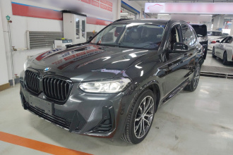 宝马X3 2022款 xDrive30i 领先型 M曜夜套装