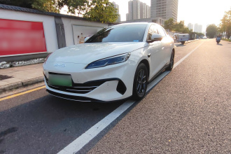 比亚迪 海豹06新能源 2025款 DM-i 智驾版 80KM豪华型