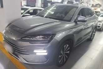 比亚迪 宋PLUS新能源 2024款 荣耀版 DM-i 110km 旗舰PLUS