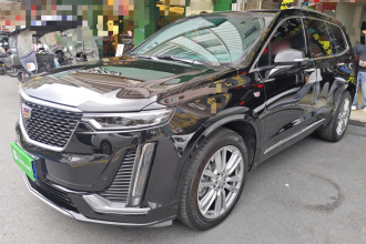 凯迪拉克XT6 2022款 2.0T 七座四驱豪华型