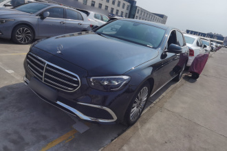 奔驰E级 2022款 改款二 E 300 L 豪华型