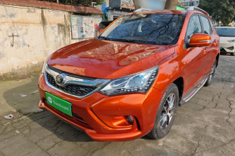 比亚迪 宋 2016款 盖世版 1.5TID 自动精英型