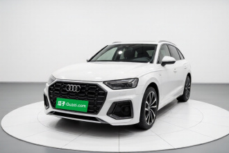奥迪Q5L 2021款 40 TFSI 时尚动感型