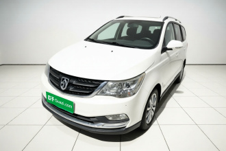 宝骏730 2016款 1.5L 手动舒适型 7座 国V