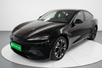 比亚迪 海豹 2022款 550km 标准续航后驱版精英型