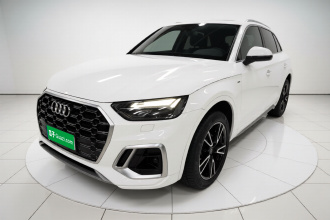 奥迪Q5L 2022款 40T 时尚动感型