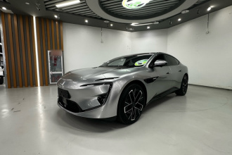 阿维塔12 2025款 改款 Ultra增程版