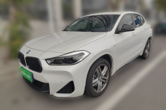 宝马X2 2023款 sDrive25i M运动曜夜版