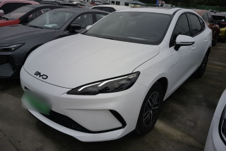 比亚迪 海豹05 DM-i 2026款 DM-i 210KM尊贵型