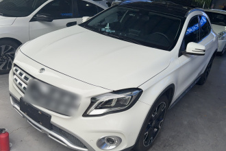 奔驰GLA 2017款 GLA 220 4MATIC 时尚型