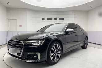 奥迪A6L 2024款 45 TFSI quattro 尊享动感型