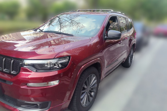 Jeep 大指挥官 2020款 2.0T 四驱精英增强版