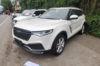 众泰T700 2017款 1.8T 双离合尊享型
