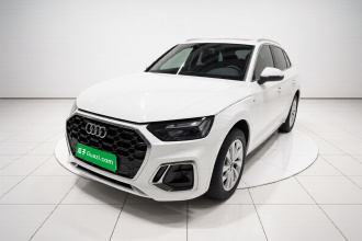 奥迪Q5L 2022款 40T 豪华动感型