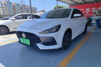 名爵 MG5 2022款 180DVVT 手动青春风尚版