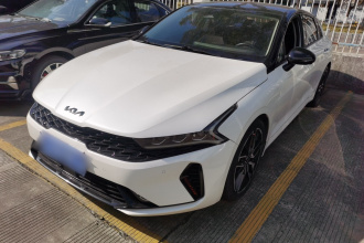 起亚K5 2021款 380T GT-Line 旗舰版