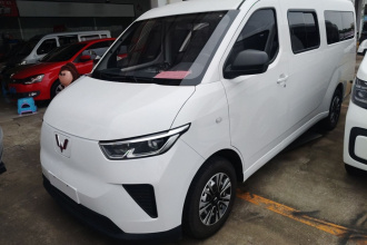 五菱汽车 五菱扬光 2025款 400km 客车版舒适型