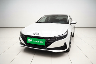 现代 伊兰特 2021款 1.5L CVT LUX尊贵版