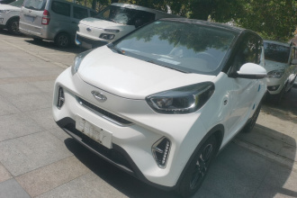 奇瑞QQ 小蚂蚁 2022款 甜粉款 半糖版 磷酸铁锂 30kW 301km