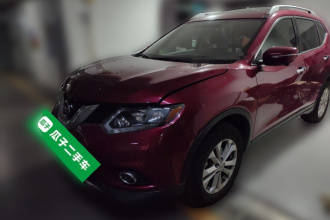 日产 奇骏 2015款 2.5L CVT领先MAX版 4WD