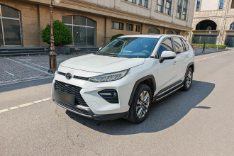 丰田 威兰达 2021款 2.0L CVT两驱豪华版