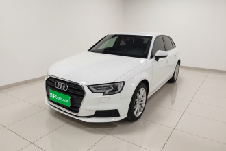 奥迪A3 2018款 30周年年型 Sportback 35 TFSI 进取型